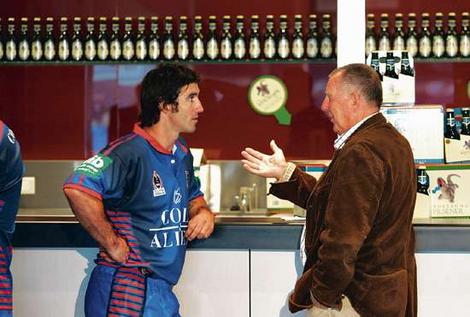 andrewjohns_wideweb__470x317,0.jpg